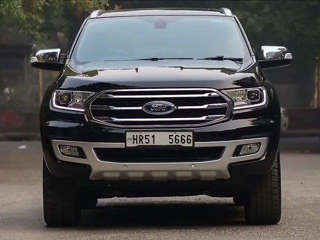 Used 2021 Ford Endeavour in Delhi