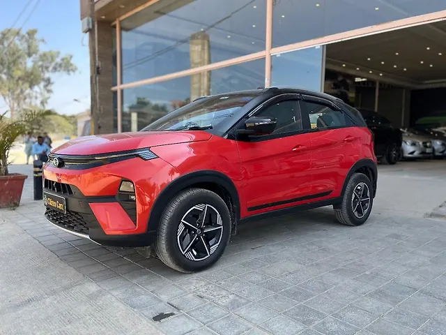 Used Tata Nexon Fearless Plus (PS) 1.2 Petrol 7DCA Dark Edition in Bangalore