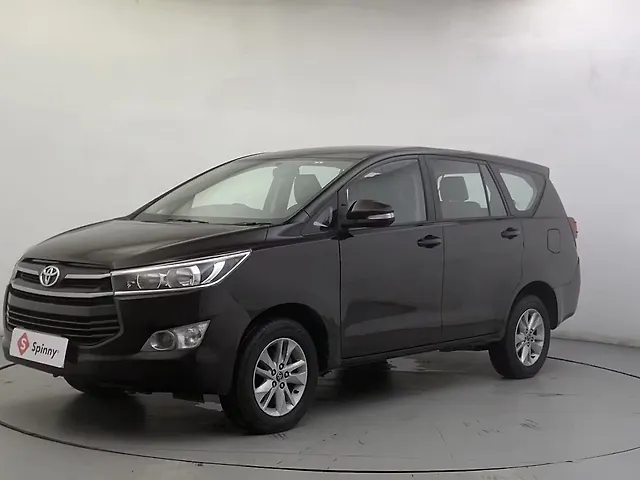Used 2016 Toyota Innova Crysta in Ahmedabad Used 2016 Toyota Innova Crysta in Ahmedabad