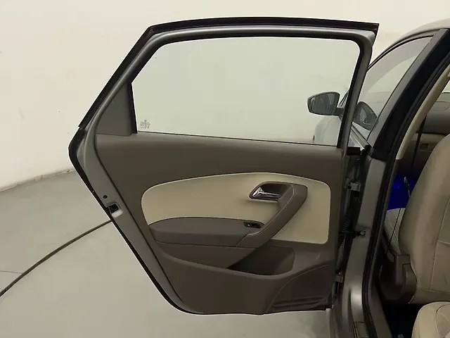 Used Skoda Rapid [2015-2016] 1.5 TDI CR Style Plus AT in Mumbai