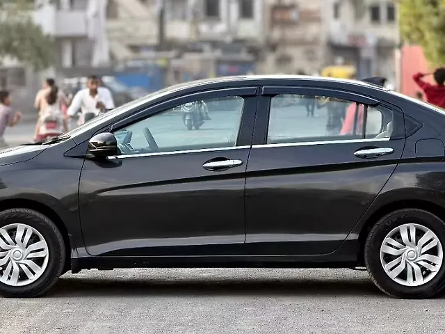 Used Honda City 4th Generation SV Petrol [2017-2019] in Surat