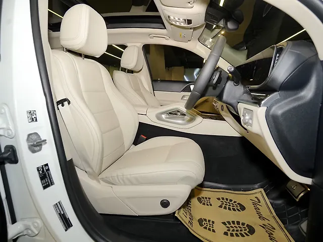Used Mercedes-Benz GLS [2020-2024] 400d 4MATIC [2020-2023] in Delhi
