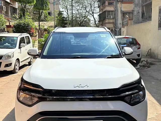 Used 2024 Kia Carens in Mumbai