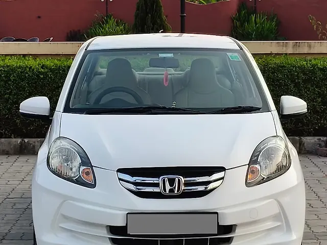 Used 2015 Honda Amaze in Surat