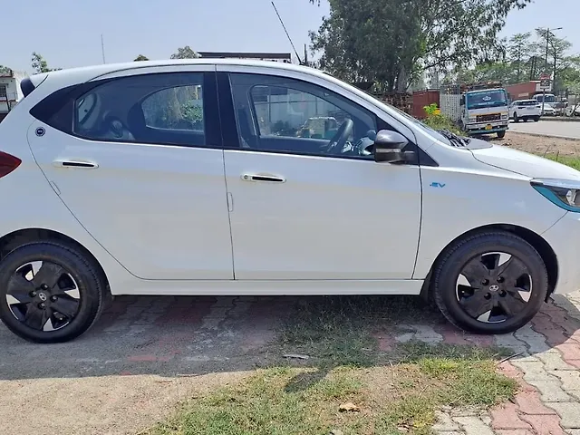 Used Tata Tiago EV XZ Plus Long Range [2022-2025] in Rudrapur