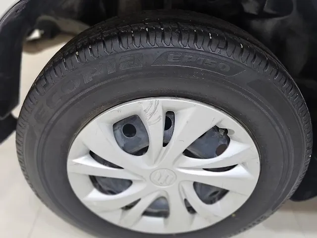 Used Maruti Suzuki Swift [2021-2024] VXi in Kanpur