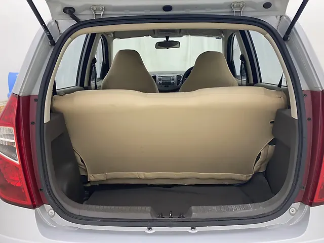 Used Hyundai i10 [2010-2017] 1.1L iRDE Magna Special Edition in Ahmedabad