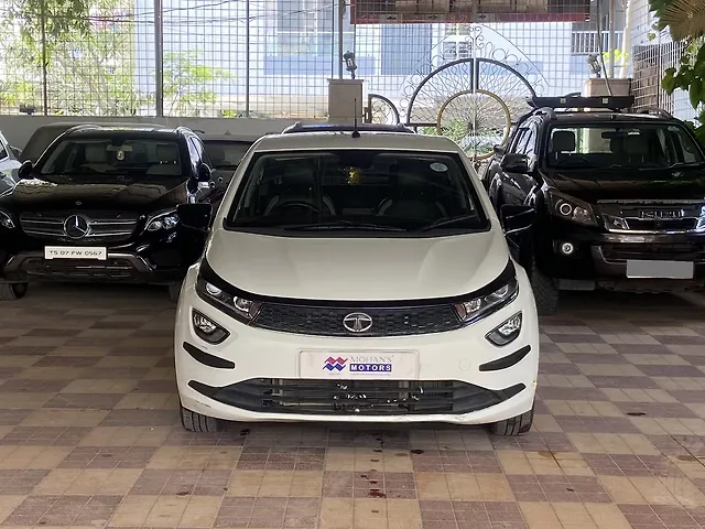 Used 2022 Tata Altroz in Hyderabad