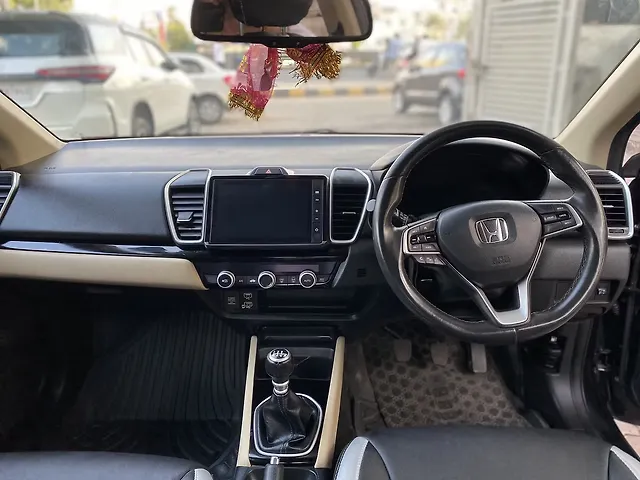 Used Honda City 4th Generation VX Petrol in Lucknow