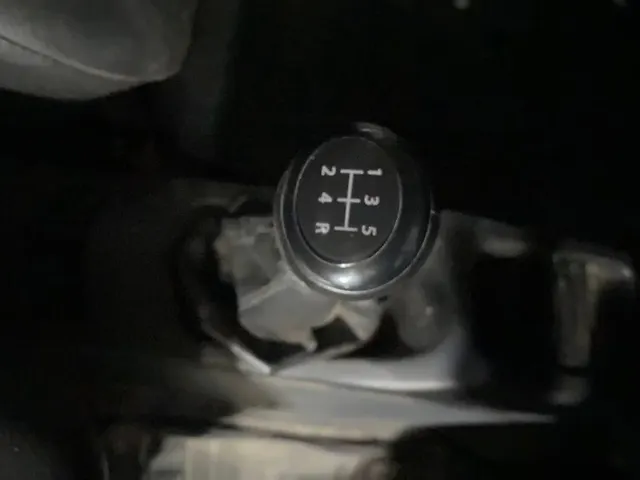 Used Maruti Suzuki Wagon R 1.0 [2010-2013] LXi in Kolkata