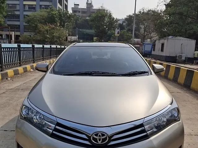 Used 2015 Toyota Corolla Altis in Mumbai