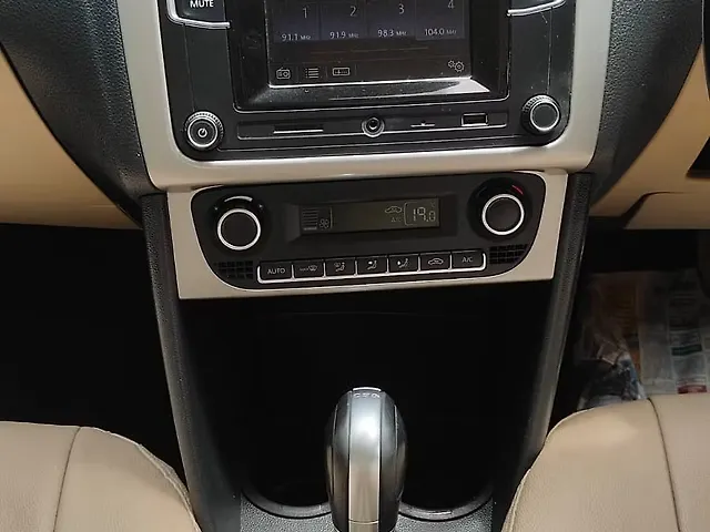 Used Volkswagen Ameo Highline Plus 1.5L AT (D)16 Alloy in Mumbai