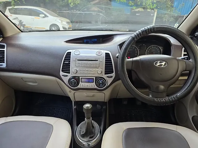 Used Hyundai i20 [2010-2012] Magna 1.2 in Thane