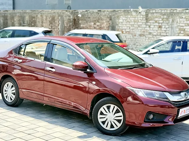 Used 2014 Honda City in Surat