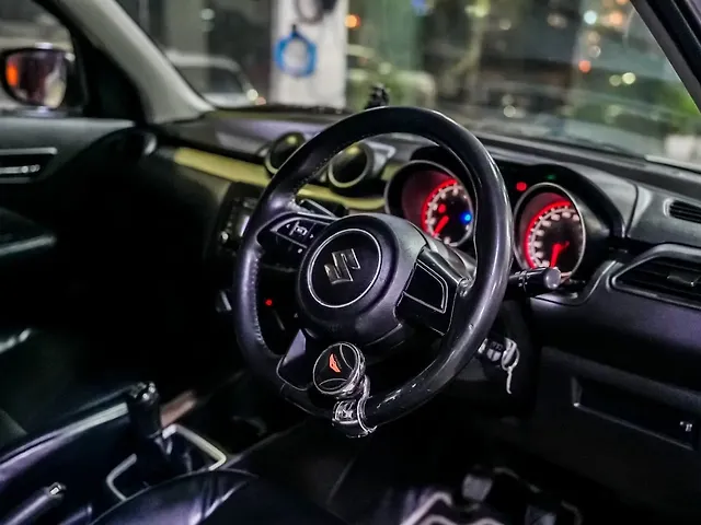 Used Maruti Suzuki Swift [2018-2021] VXi in Delhi