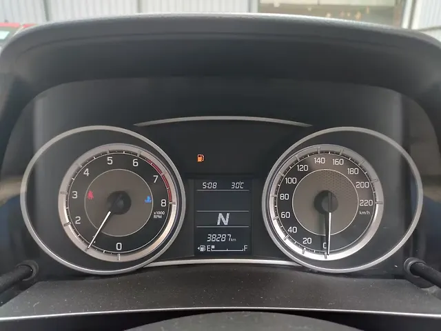 Used Maruti Suzuki Dzire [2017-2020] VXi AMT in Bangalore
