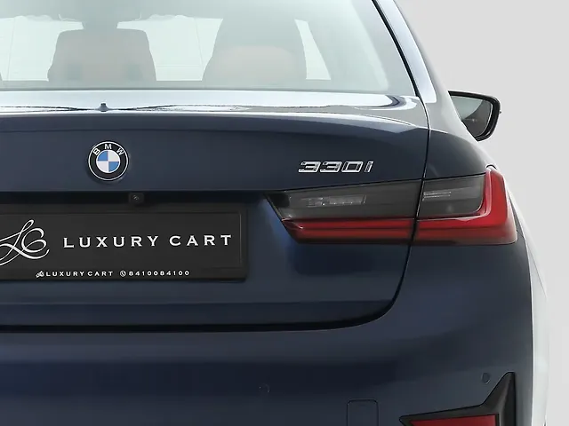 Used BMW 3 Series [2019-2023] 330i Sport in Delhi