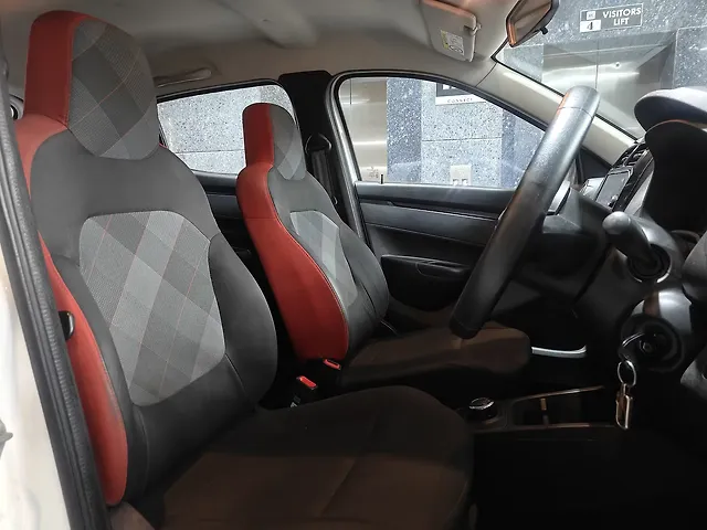 Used Renault Kwid [2022-2023] RXT 1.0 AMT in Ahmedabad