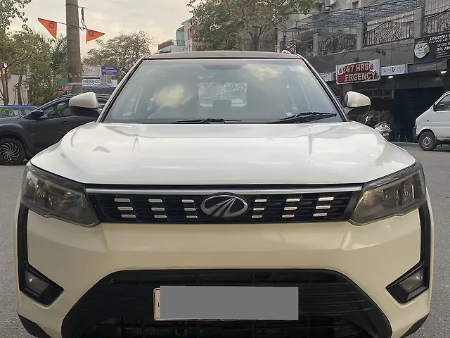 Used 2020 Mahindra XUV300 in Delhi