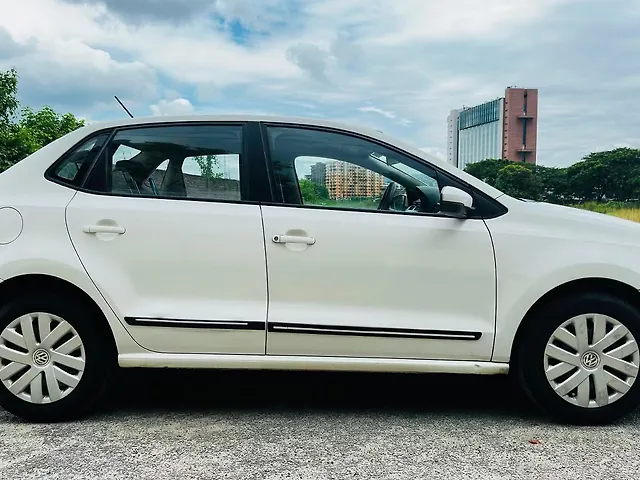 Used Volkswagen Ameo Comfortline 1.0L (P) in Guwahati