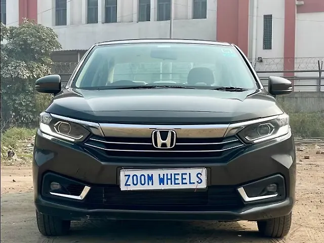Used 2023 Honda Amaze in Delhi Used 2023 Honda Amaze in Delhi