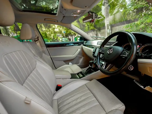 Used Skoda Superb [2016-2020] L&K TSI AT in Delhi