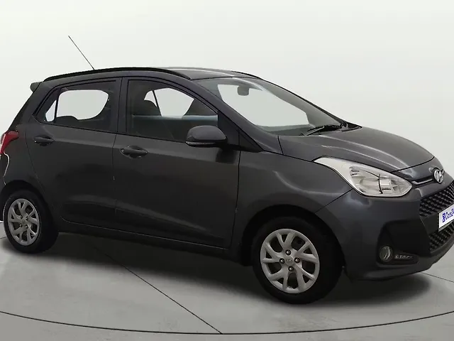 Used 2019 Hyundai Grand i10 in Pune