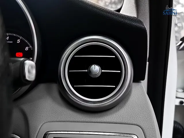 Used Mercedes-Benz C-Class [2018-2022] C 200 Progressive [2018-2020] in Delhi