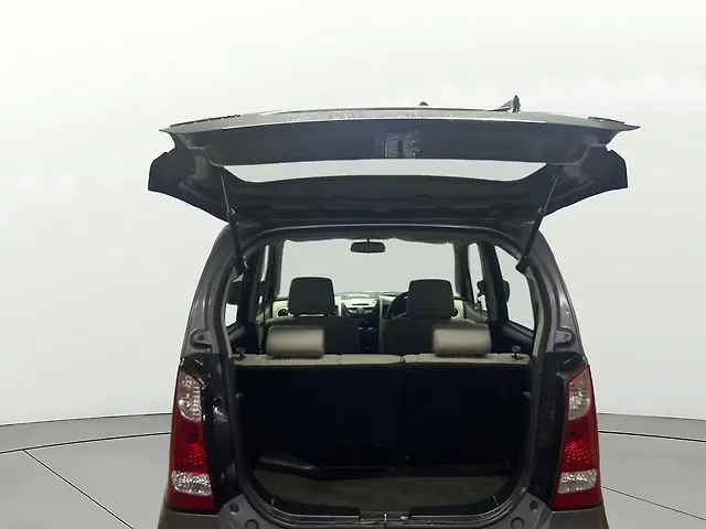 Used Maruti Suzuki Wagon R 1.0 [2014-2019] VXI in Surat