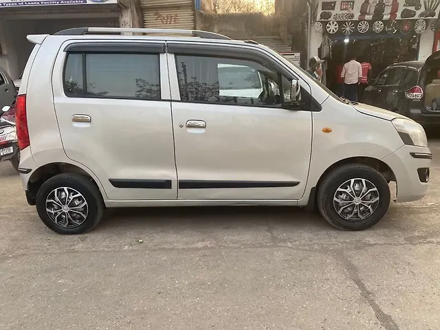 Used Maruti Suzuki Wagon R 1.0 [2014-2019] LXI CNG in Thane