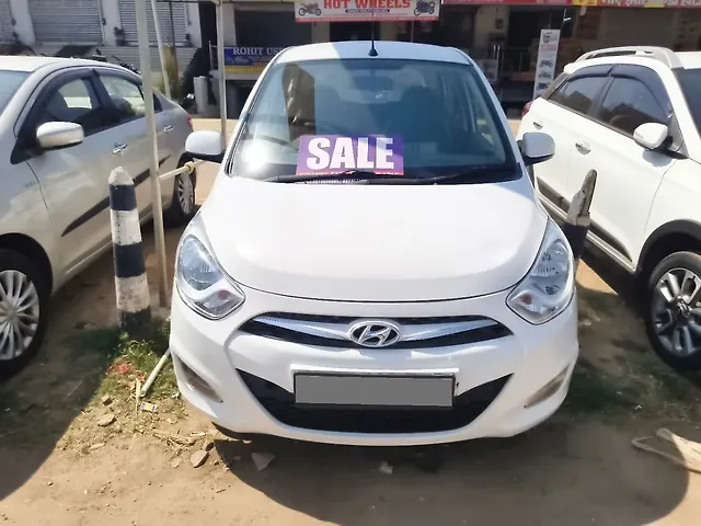 Used 2015 Hyundai i10 in Ranchi