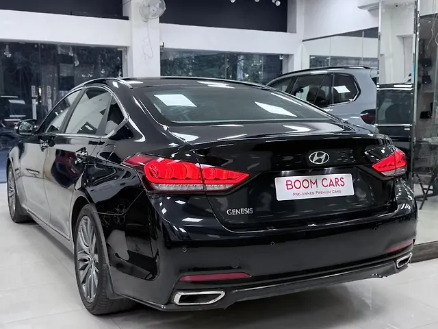 Used Hyundai Genesis 3.8 in Chennai