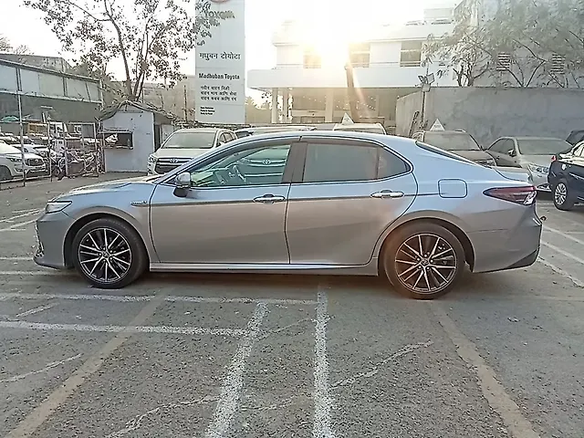 Used Toyota Camry [2022-2024] Hybrid in Mumbai