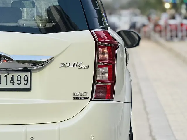 Used Mahindra XUV500 [2015-2018] W10 AWD AT in Thane