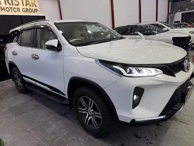 Used Toyota Fortuner [2016-2021] 2.8 4x2 AT [2016-2020] in Hyderabad