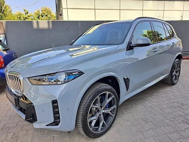 Used BMW X5 xDrive40i M Sport in Meerut