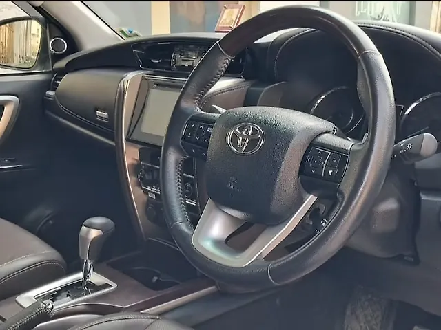 Used Toyota Fortuner [2016-2021] 2.8 4x2 AT in Delhi