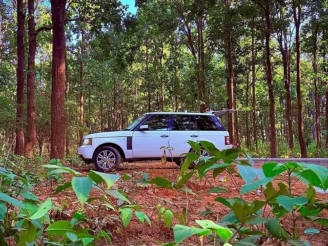 Used Land Rover Range Rover [2010-2012] 4.4 V8 SE Diesel in Dehradun