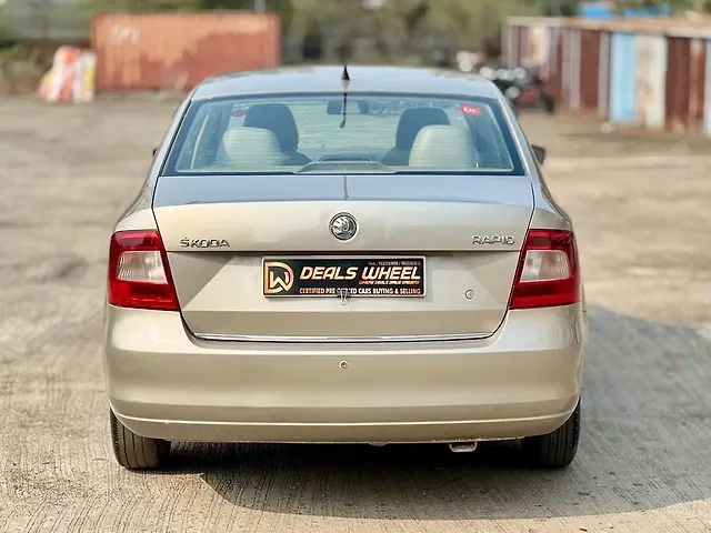 Used Skoda Rapid [2011-2014] Ambition 1.6 MPI AT Plus in Mumbai
