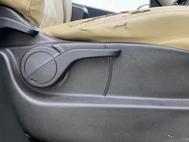 Used Mahindra XUV500 W9 [2018-2020] in Mumbai