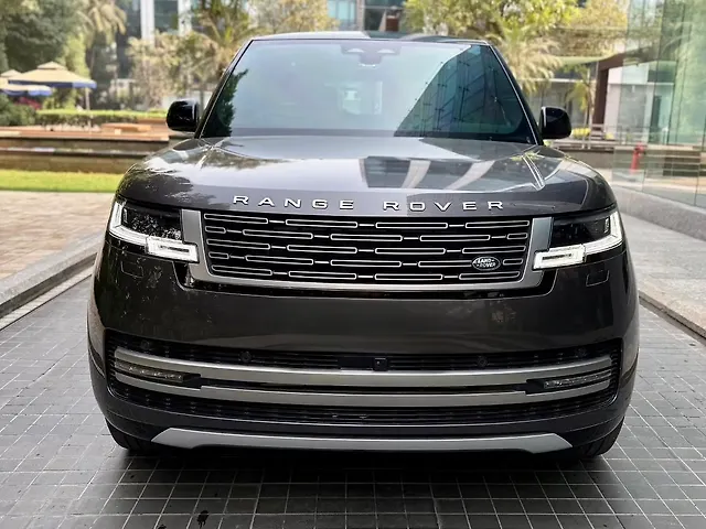 Used 2025 Land Rover Range Rover in Mumbai Used 2025 Land Rover Range Rover in Mumbai