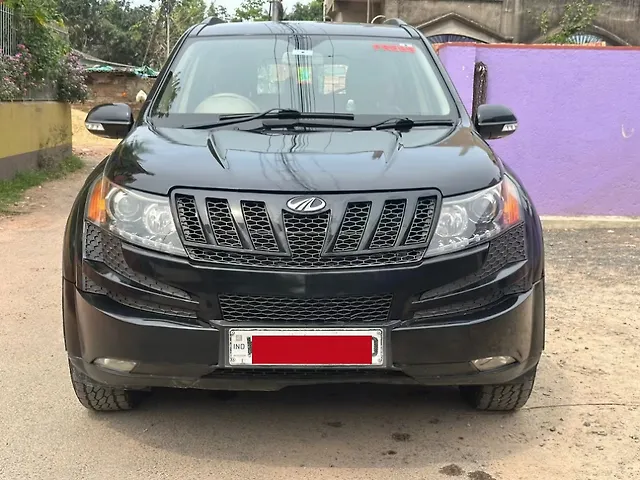 Used 2015 Mahindra XUV500 in Kolkata