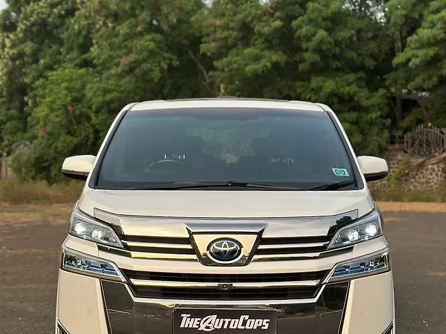 Used 2020 Toyota Vellfire in Mumbai