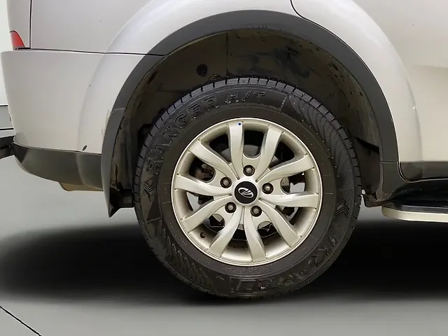 Used Mahindra XUV500 W9 [2018-2020] in Mumbai