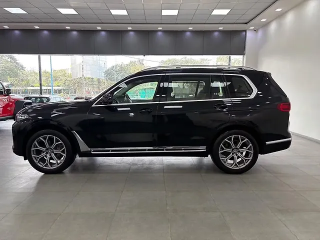 Used BMW X7 [2019-2023] xDrive30d DPE Signature in Vadodara