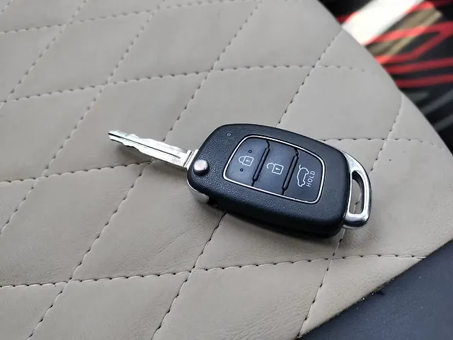 Used Hyundai Venue [2022-2023] S Plus 1.5 CRDi in Bangalore