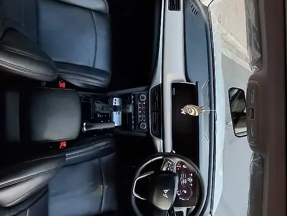 Used Mahindra Old Generation XUV700 AX 5 Diesel MT 7 STR [2021] in Lucknow
