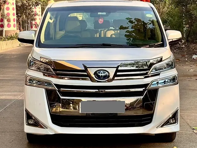 Used 2023 Toyota Vellfire in Mumbai Used 2023 Toyota Vellfire in Mumbai