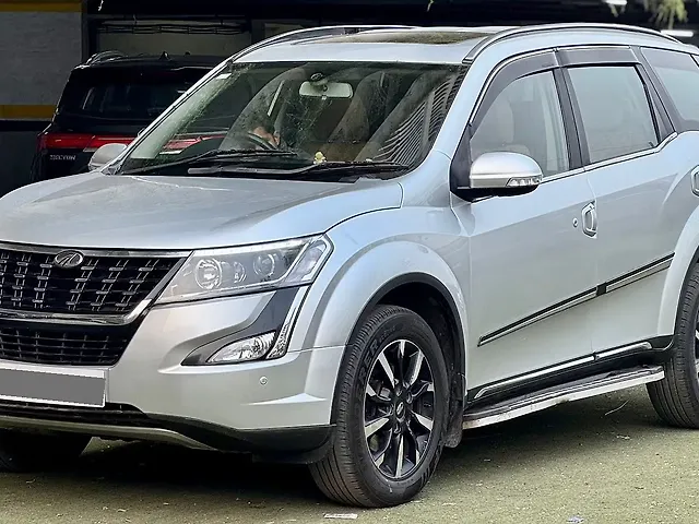 Used Mahindra XUV500 W11 AT in Mumbai