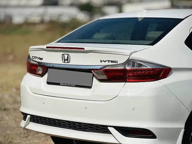 Used Honda City 4th Generation ZX CVT Petrol [2017-2019] in Surat